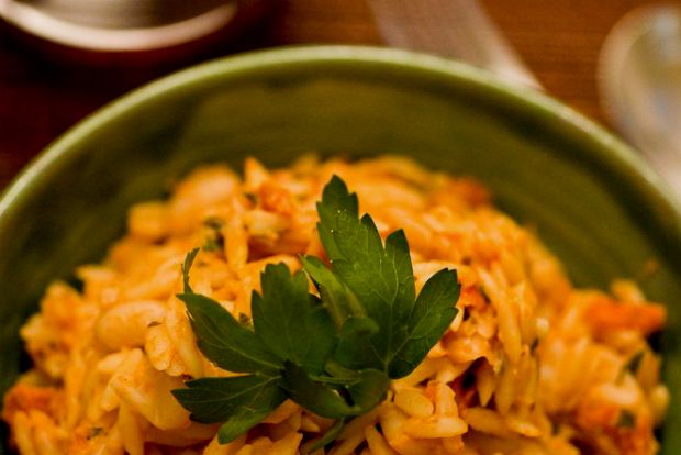 http://www.bostanistas.gr/resources/2013-07/orzo-with-feta-and-rose-sauce2-thumb-large.jpg