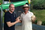 Με συνεργάτη του σε φάρμα καφέ στην Κόστα Ρίκα