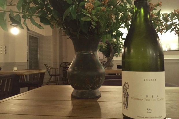 Η Thea Mantineia είναι το νέο εκλεκτό κρασί του Λεωνίδα Νασιάκου που θα κυκλοφορήσει το φθινόπωρο, photo: Κική Τριανταφύλλη